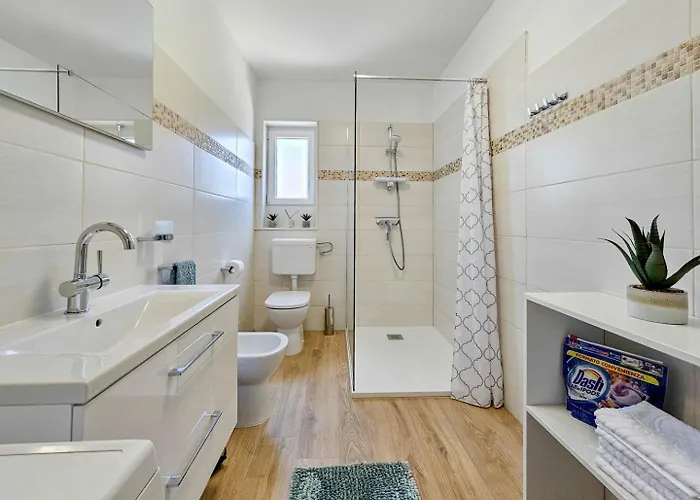 Amelie * Novigrad Istria