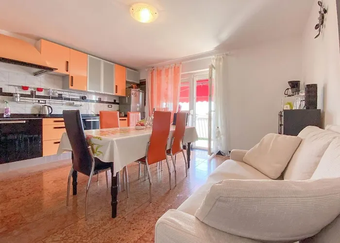 Amelie * Novigrad Istria